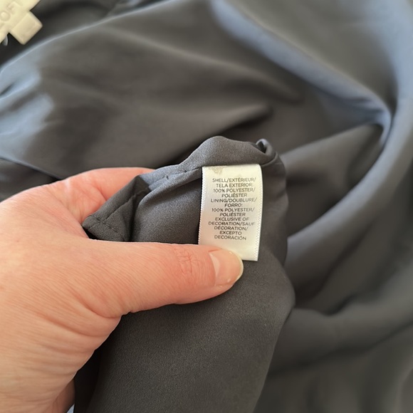 Loft 3/4 bell sleeve charcoal gray blouse. Size XL. - Picture 5 of 7